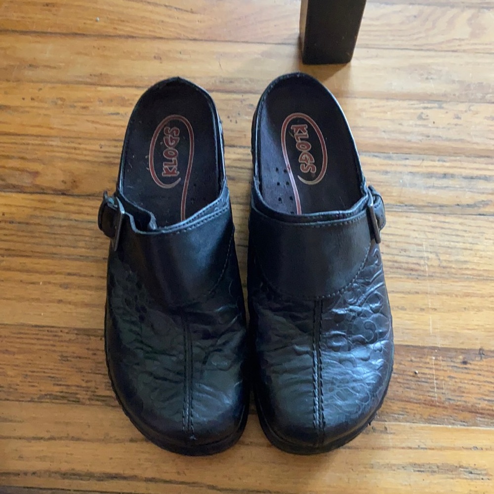 Women shoes
